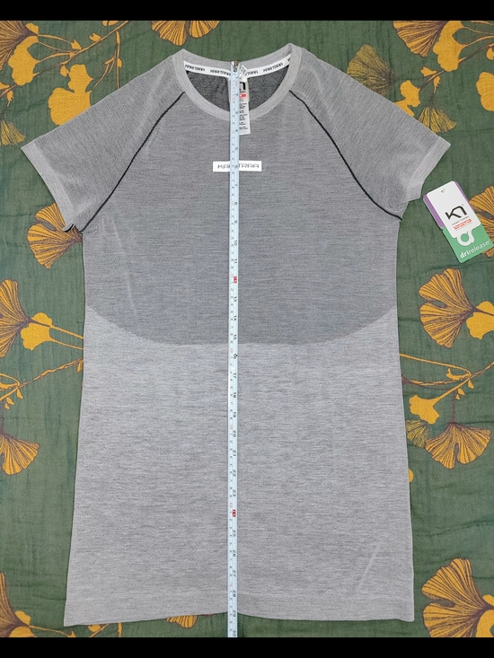 Kari Traa Tops - Kari Traa Women's Sz M Athletic Drirelease Crew Neck Short Sleeve T- Shirt